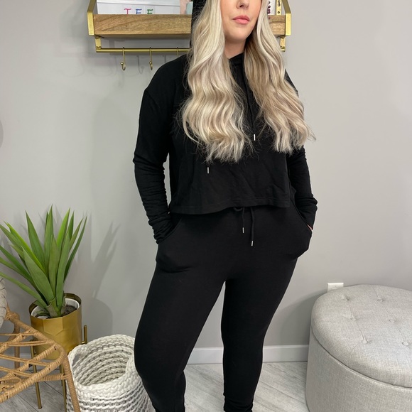 Lounge Set - Picture 5 of 6